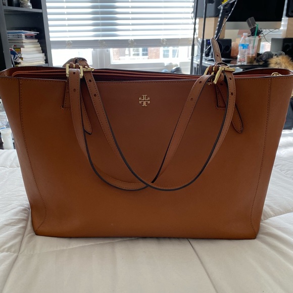 AUTHENTIC Tory Burch York Buckle Bag - Picture 1 of 4